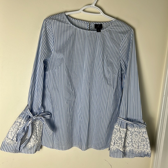 Worthington Stripes Blue & white Boho Bell Sleeve Top - Picture 7 of 11